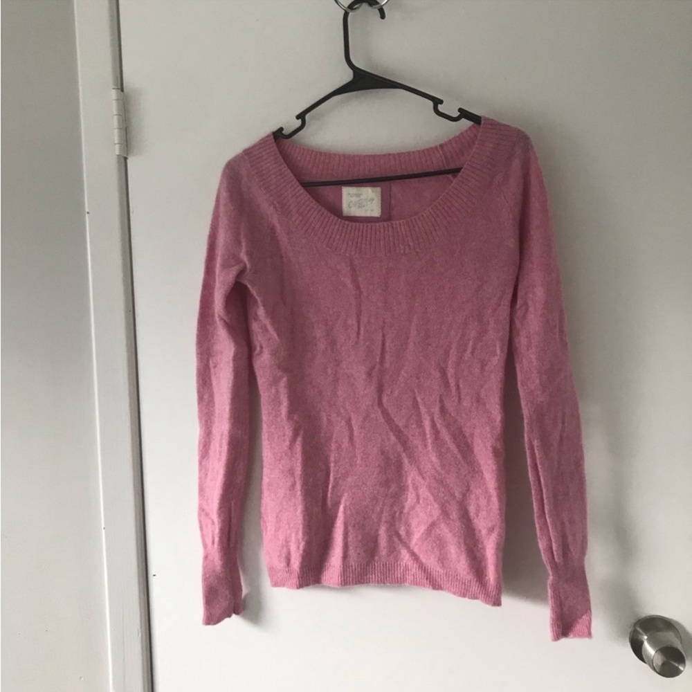 Old Navy 100% Cashmere Sweater size medium